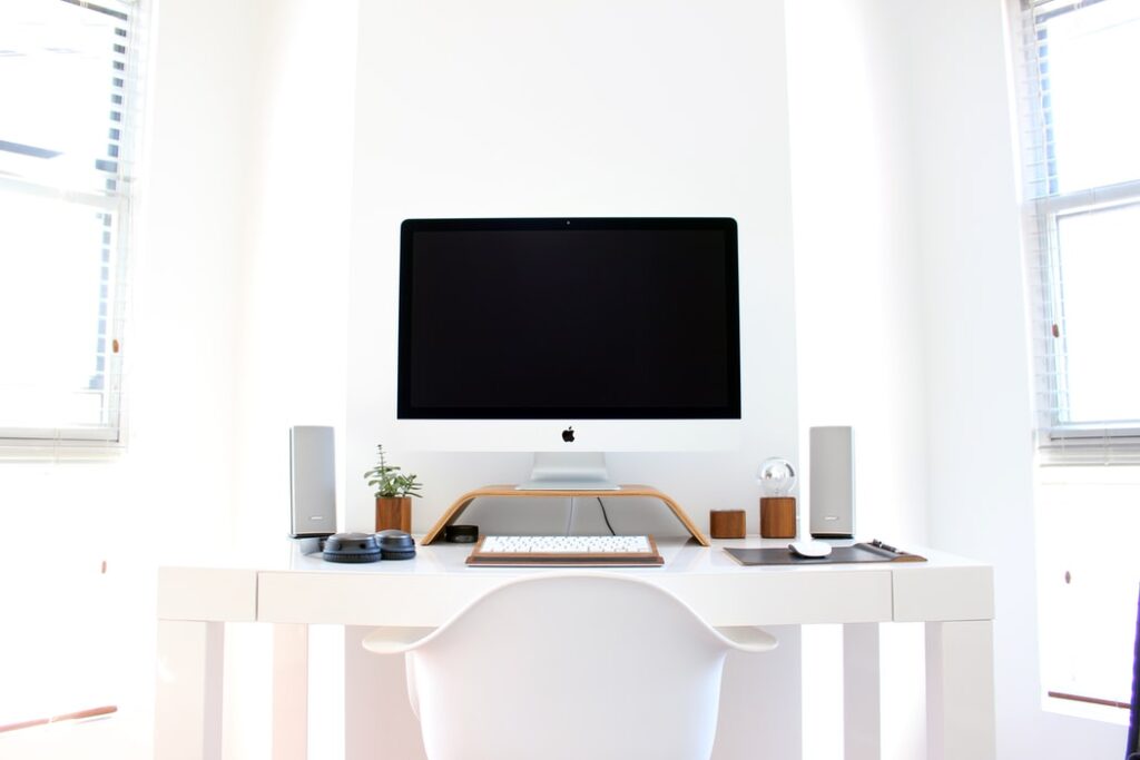 Ideas de decoración para teletrabajar y crear tu propia oficina en casa